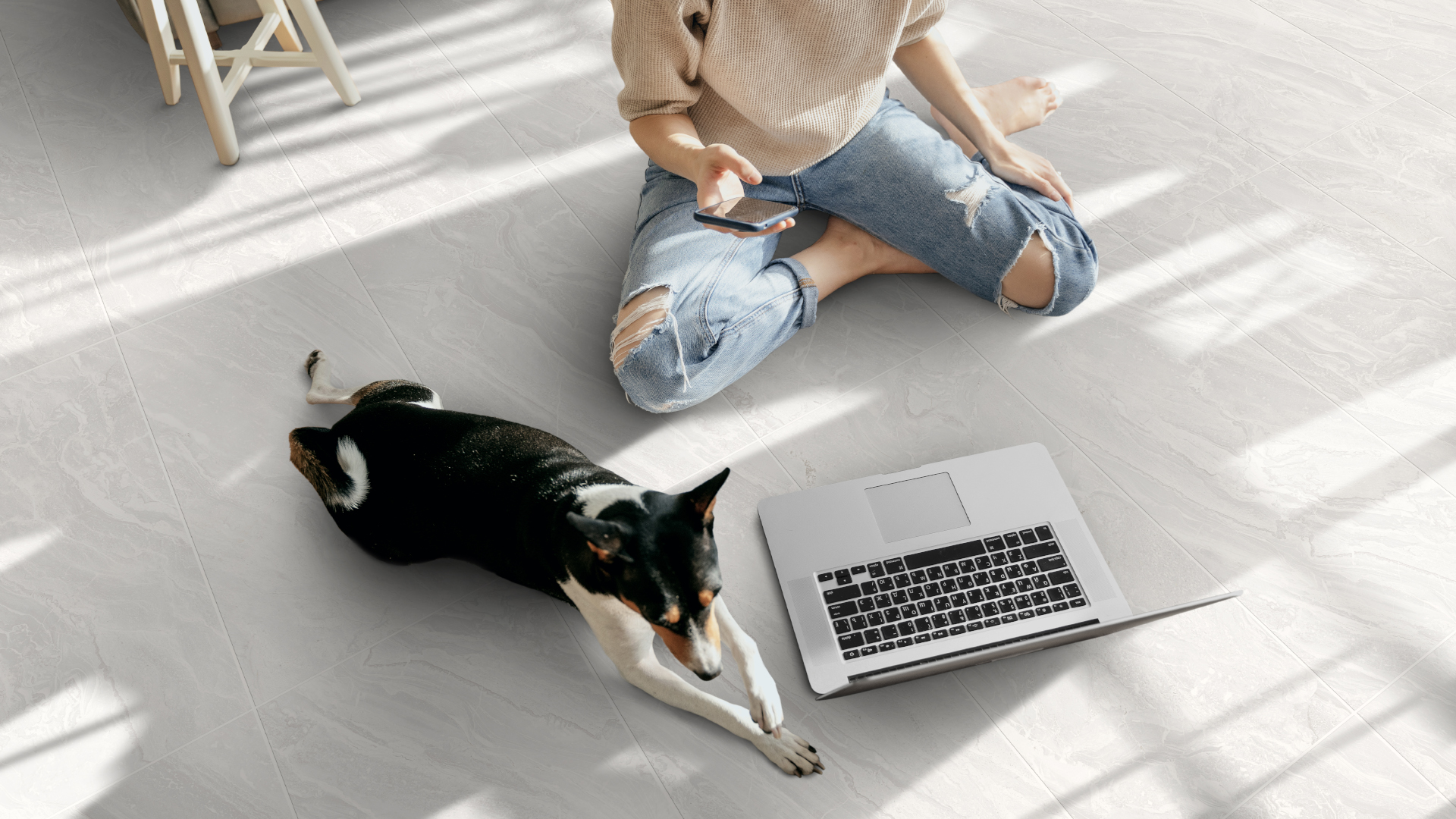 1-1 羅特麗磁磚代理泰國皇家品牌「COTTO」納尼亞系列。（圖片來源：羅特麗精品磁磚）