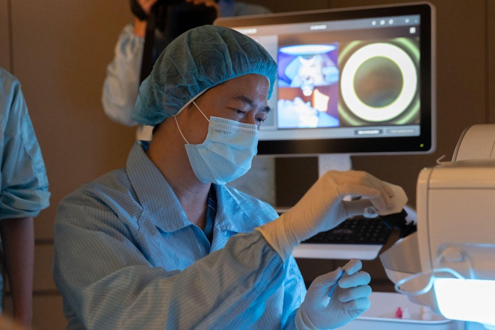 遠見眼科LBV裸視美新式老花雷射術後滿意度高達 97%